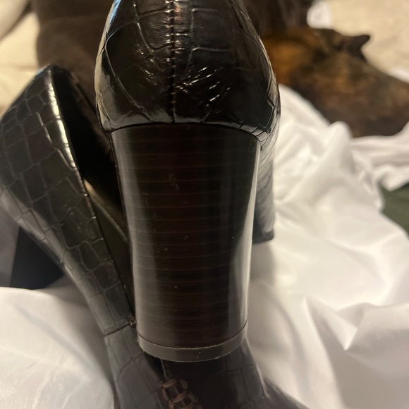 Liz Claiborne flex shoes - Picture 3 of 6